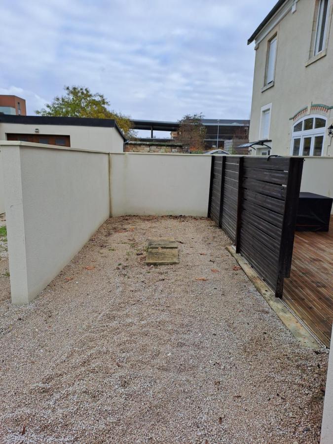 Bel Appartement Grande Terrasse Avec Parking A Dijon Ngoại thất bức ảnh